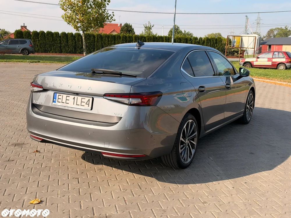 Skoda Superb 2.0 TSI 4x4 L&K DSG - 5