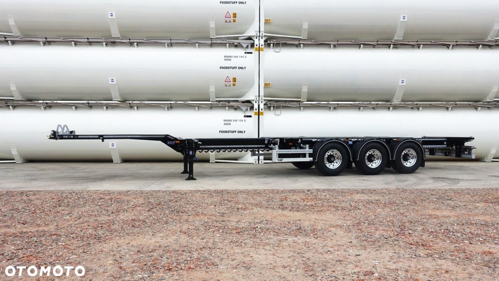 Lag multifunkcyjna naczepa podkontenerowa ADR - 8