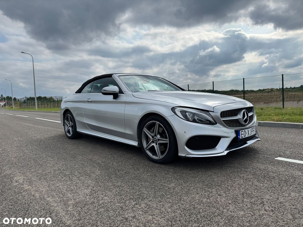 Mercedes-Benz Klasa C 220 d 4Matic 9G-TRONIC - 36