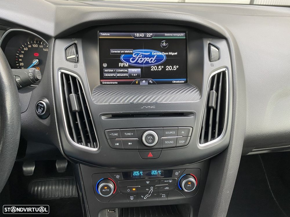 Ford Focus SW 1.0 SCTi Titanium - 18