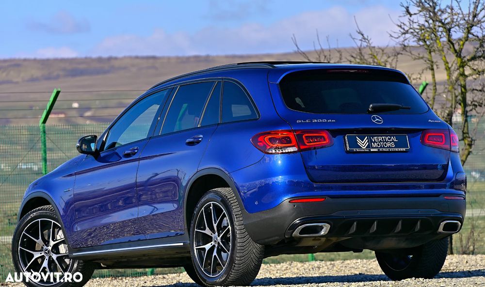 Mercedes-Benz GLC 300 de 4Matic 9G-TRONIC AMG Line Plus - 7