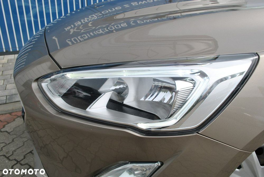 Ford Focus 1.0 EcoBoost Trend - 22