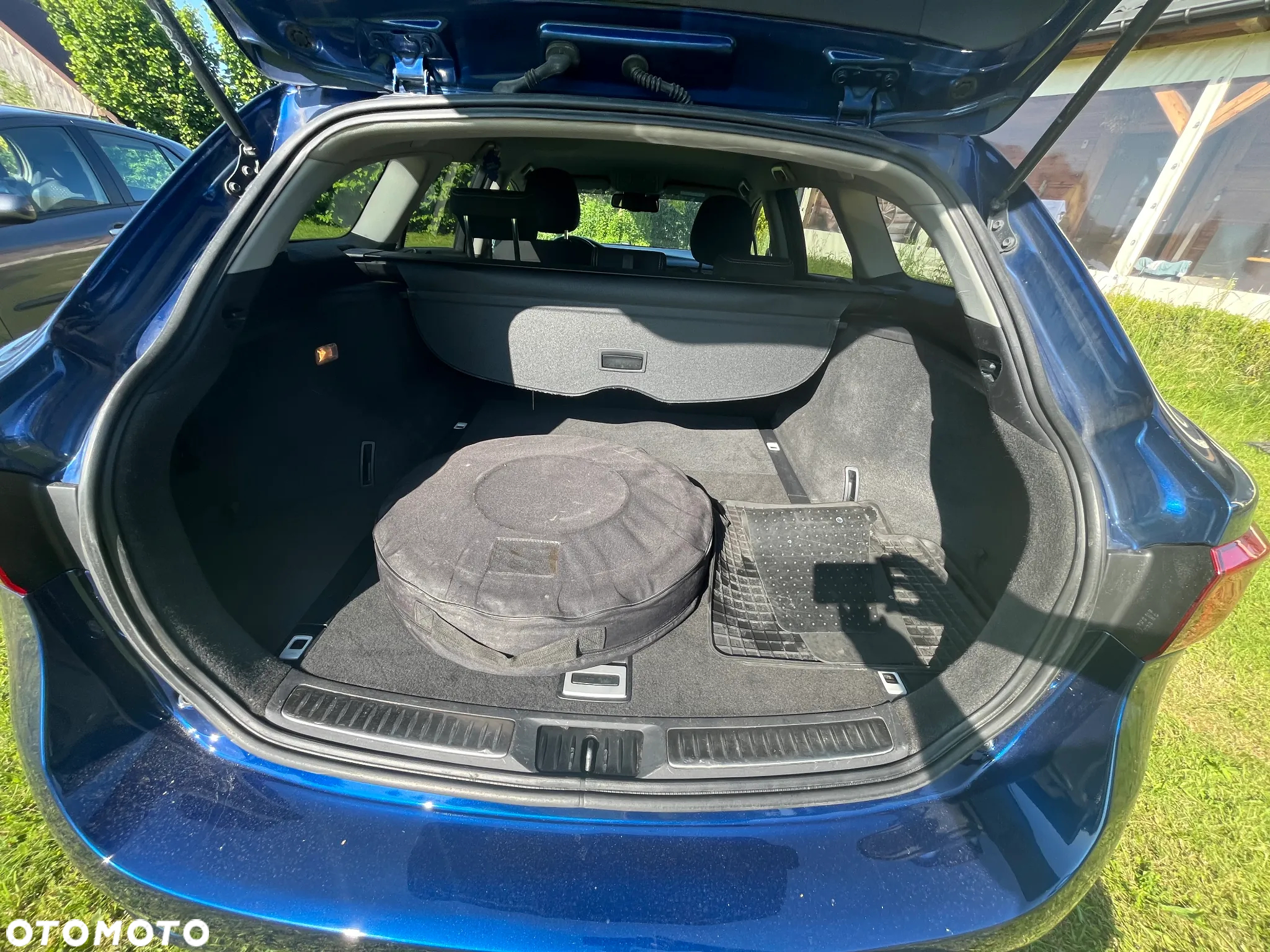 Toyota Avensis 1.8 Premium - 5
