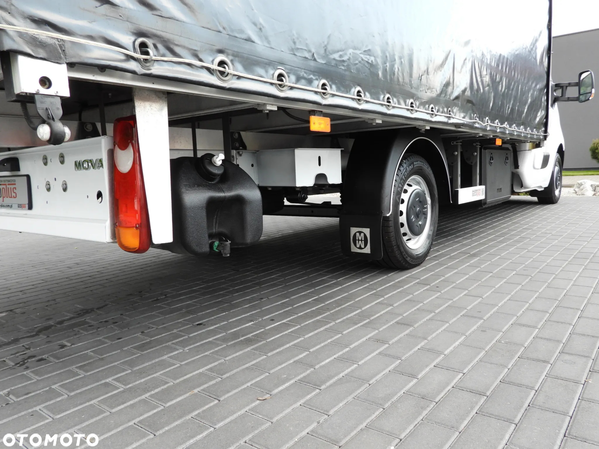 Opel MOVANO PLANDEKA 10 PALET WEBASTO TEMPOMAT KLIMATYZACJA LEDY PNEUMATYKA 165KM [ 268259 ] - 18