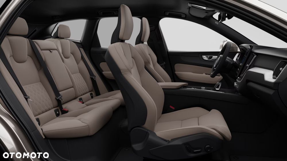 Volvo XC 60 T6 Plug-In Hybrid AWD Core - 9