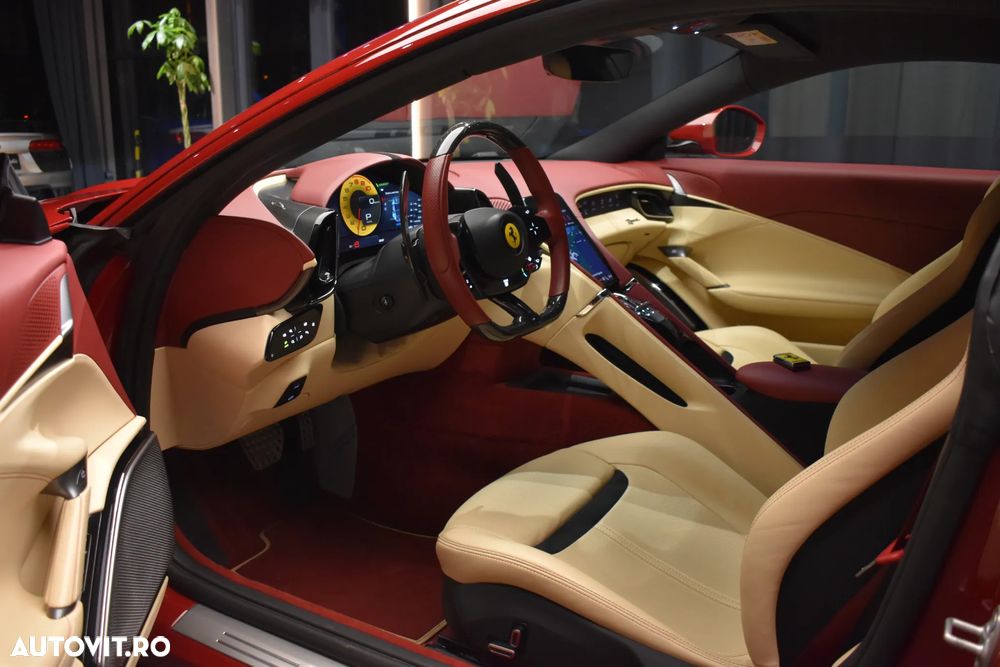 Ferrari Roma - 7
