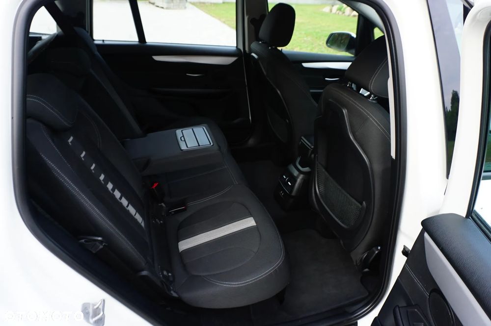 BMW Seria 2 218i GT Advantage - 23