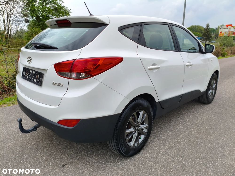 Hyundai ix35 1.6 2WD Fifa World Cup Edition - 11