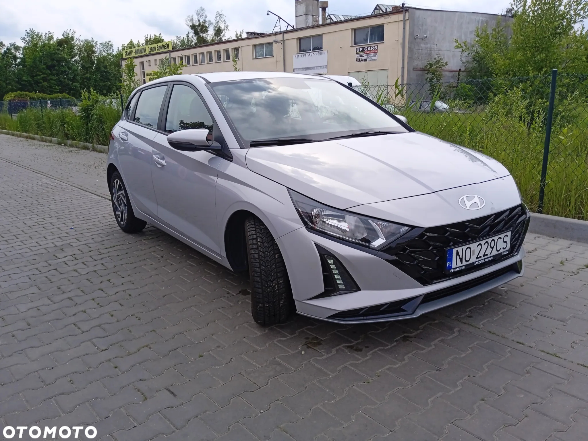 Hyundai i20 1.0 T-GDi Pure DCT - 10