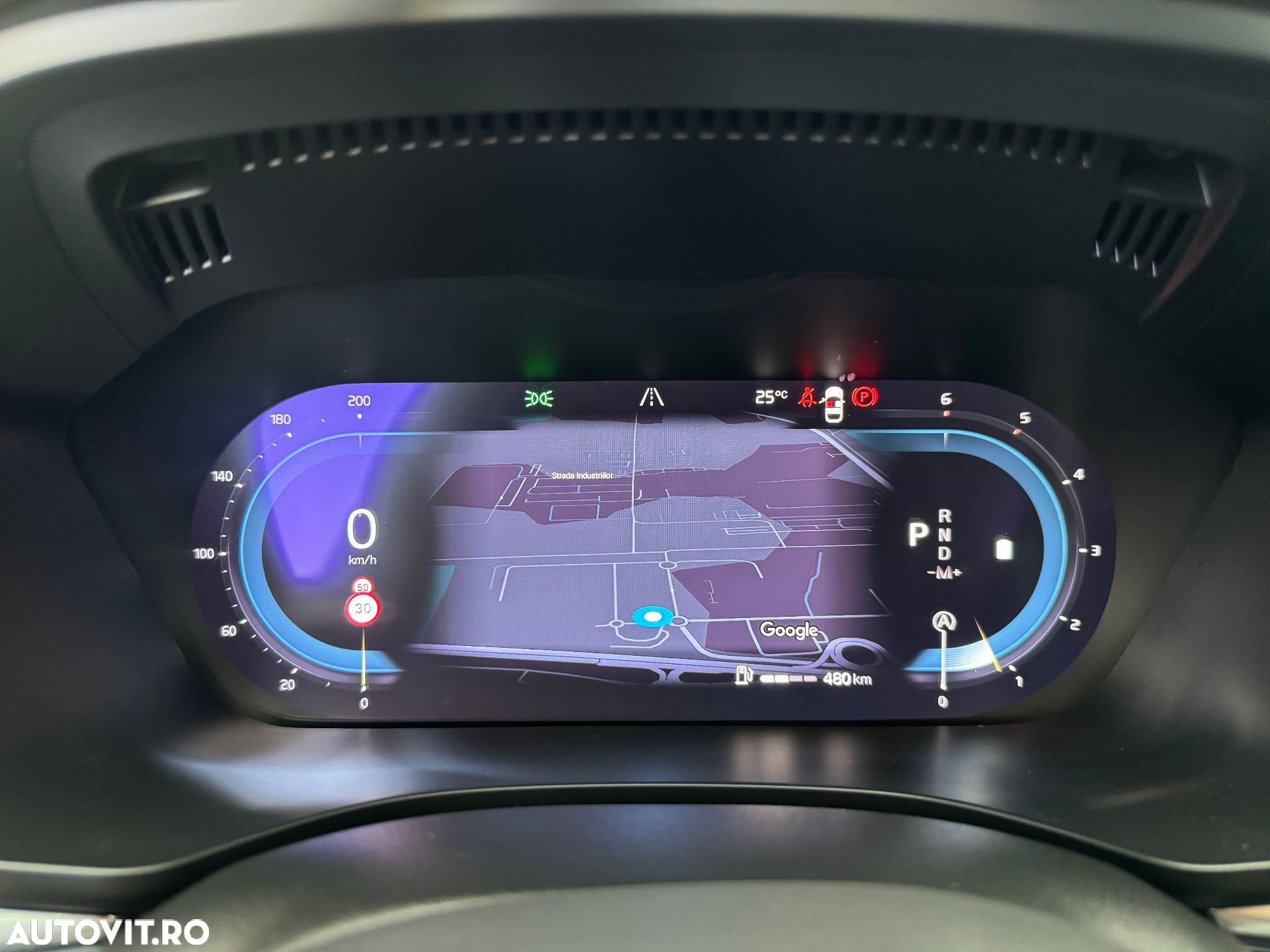 Volvo XC 60 B4 MHEV AT8 AWD Inscription - 26
