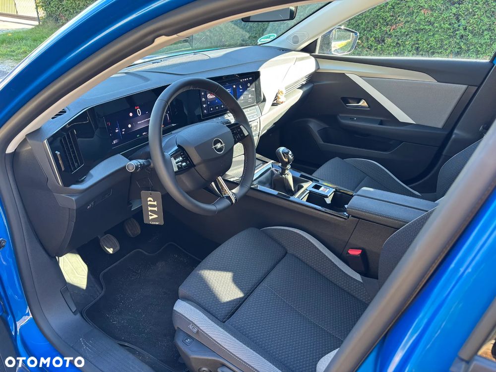 Opel Astra 1.2 Turbo Elegance - 7