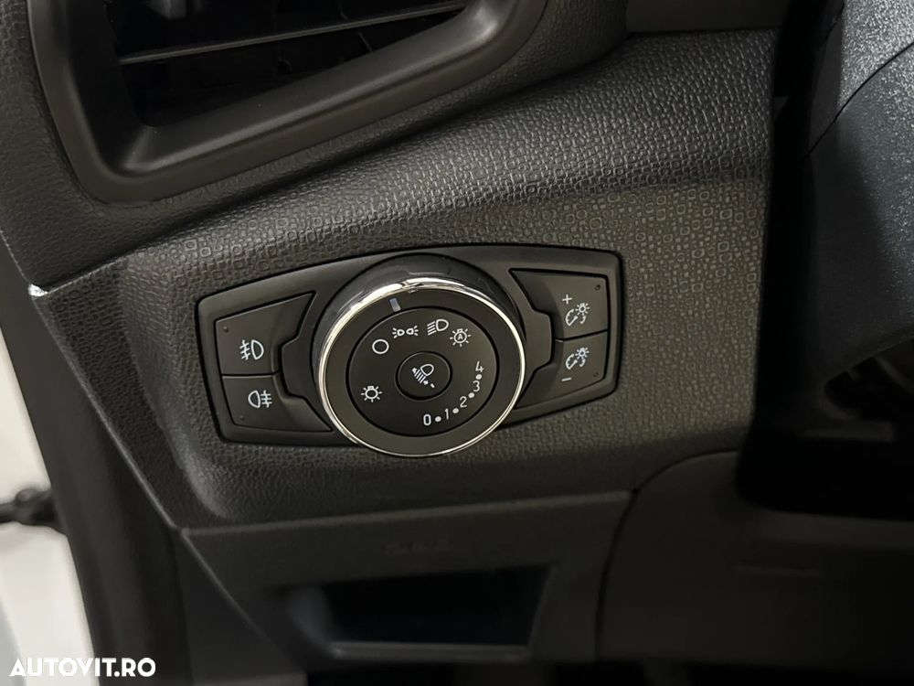 Ford EcoSport - 16