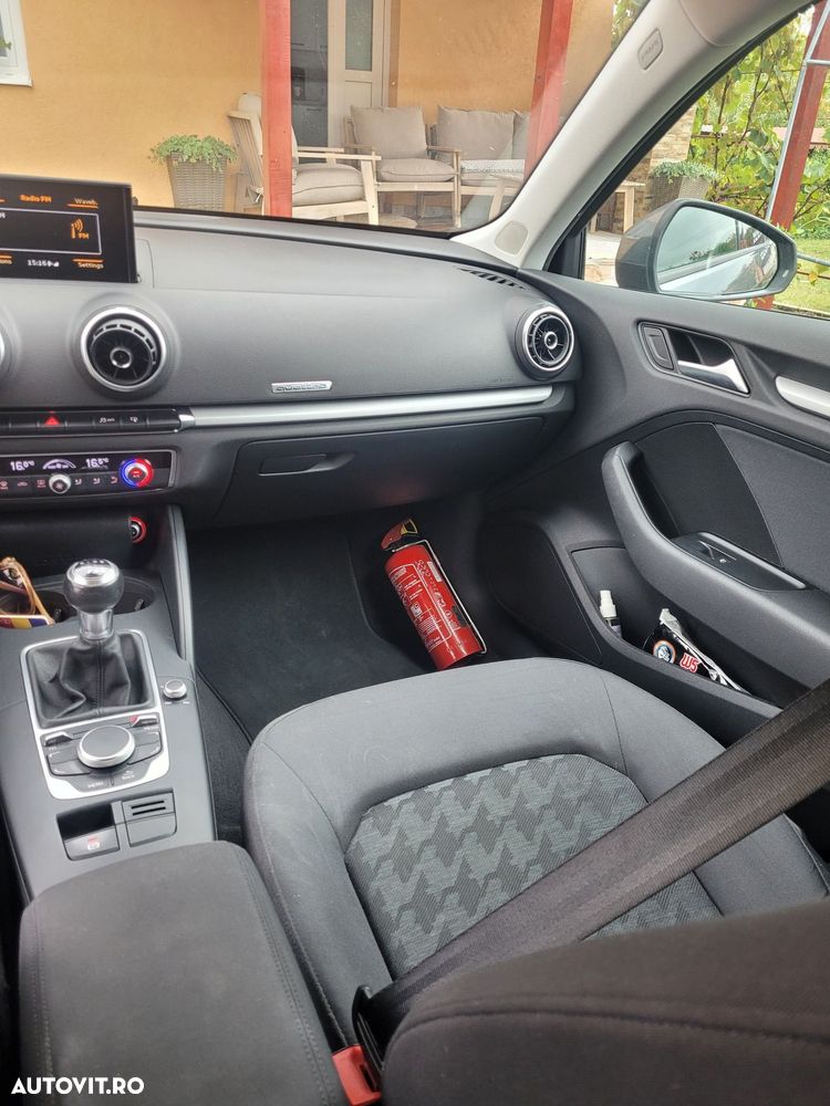 Audi A3 Sportback 2.0 TDI quattro - 12
