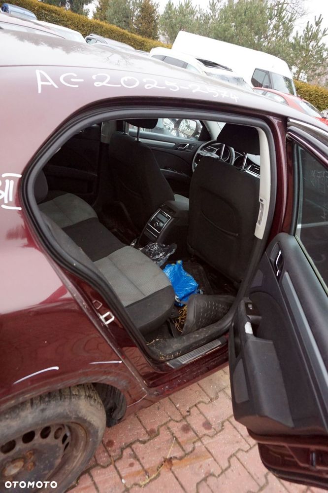 SKODA SUPERB LB LIFTBACK 2008 LF3X 2.0 TDI BMP 140KM KNS Rosso Brunello na części - 14