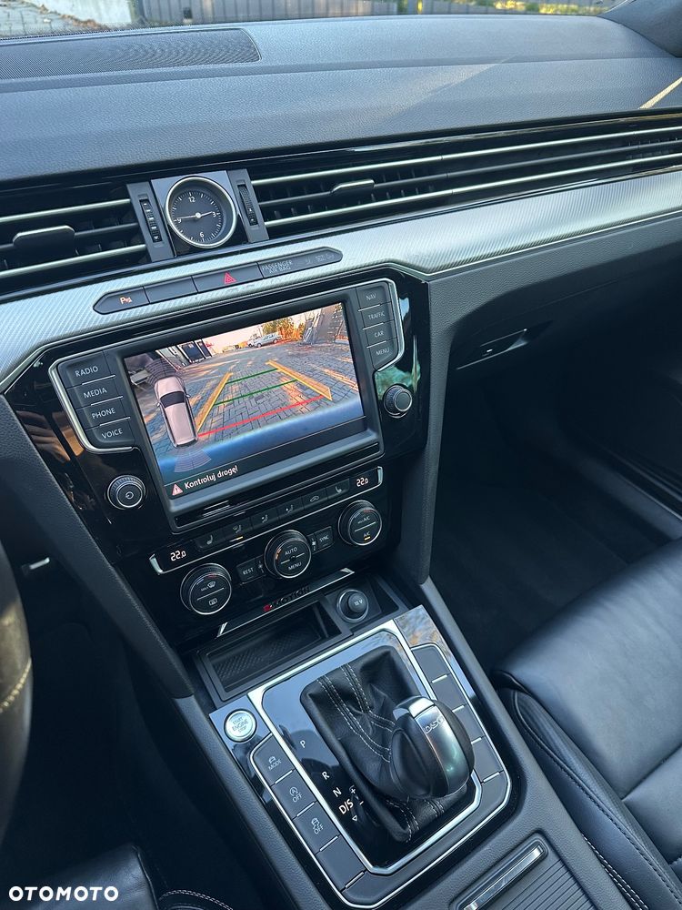 Volkswagen Passat 2.0 TDI Bi-Turbo BMT 4Mot Highline DSG - 20