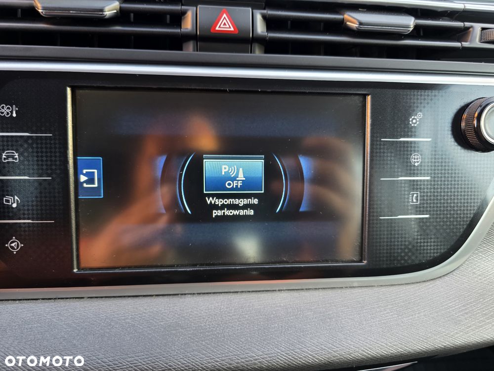 Citroën C4 Grand Picasso - 25