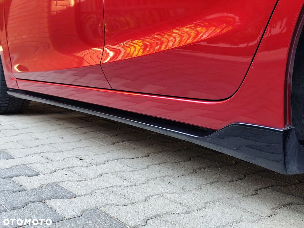 Mazda 3 SKYACTIV-G 120 Signature+ - 29