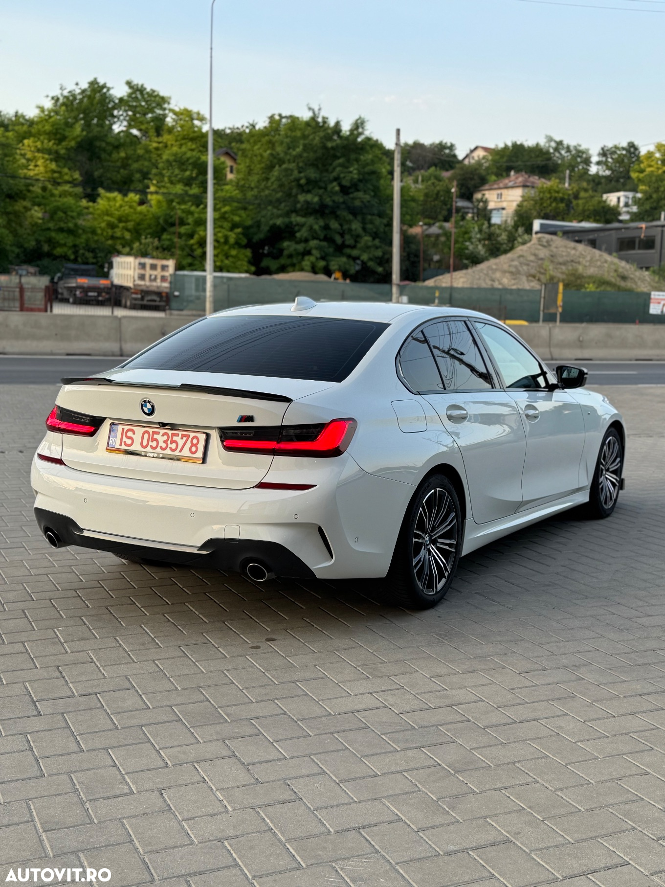 BMW Seria 3 - 18