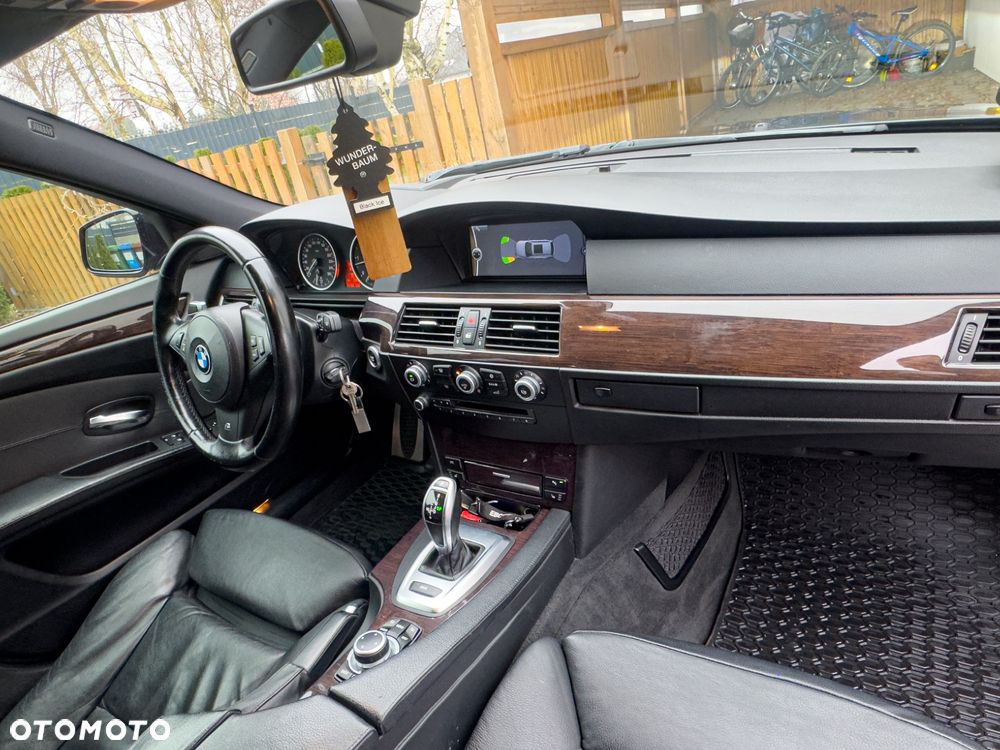BMW Seria 5 535d - 14