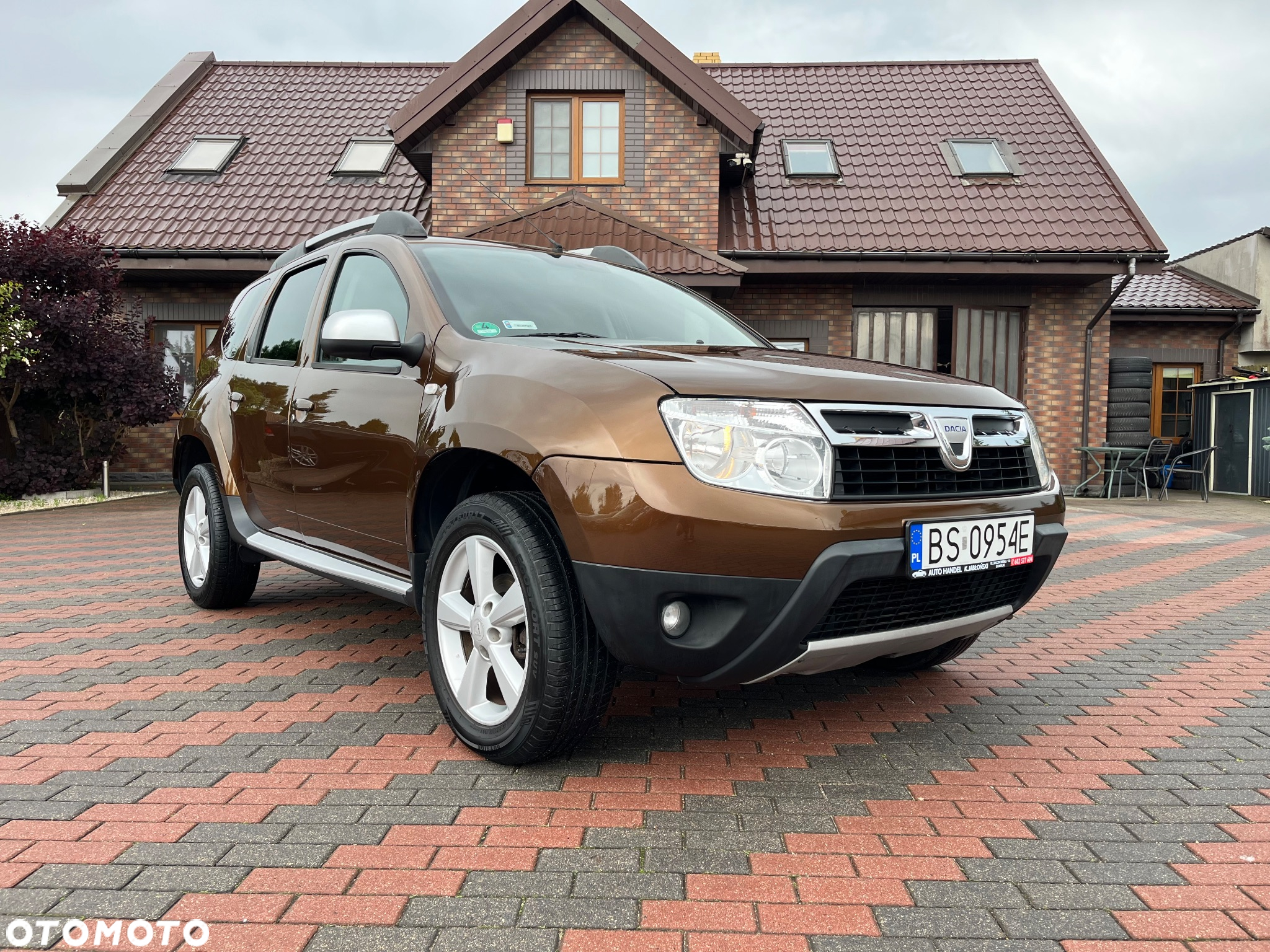 Dacia Duster 1.6 Laureate - 11