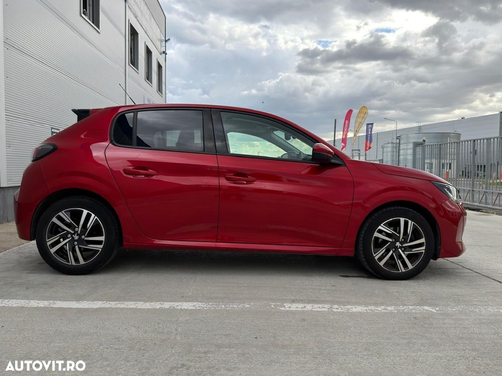 Peugeot 208 - 34