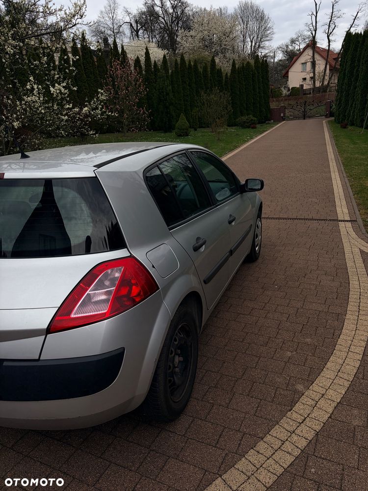 Renault Megane 1.4 16V Authentique - 6