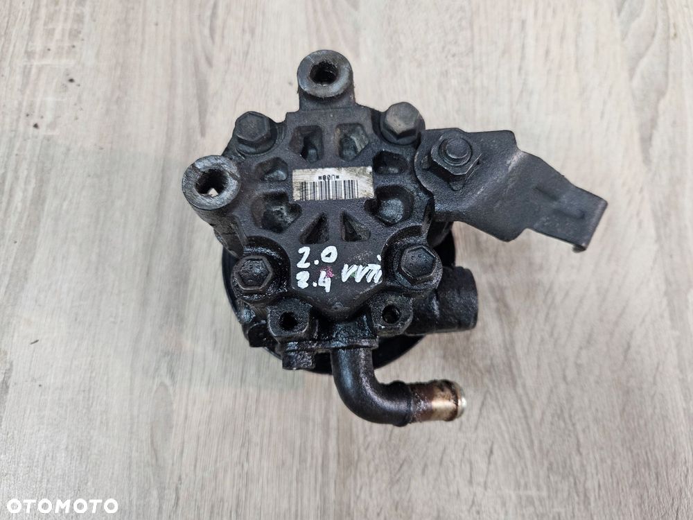 toyota avensis t25 03-08 2.0 vvt-i pompa wspomagania - 1