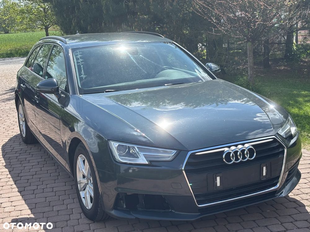 Audi A4 Avant 2.0 TDI DPF clean diesel Attraction - 4