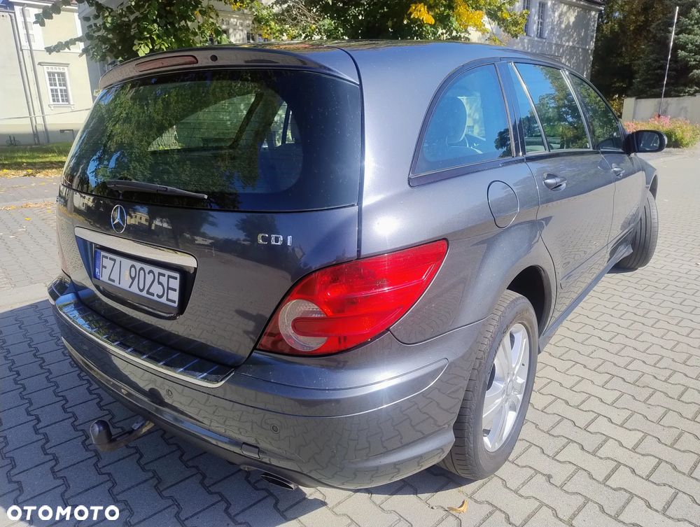 Mercedes-Benz Klasa R 300 CDI L 7G-TRONIC DPF Grand Edition - 3