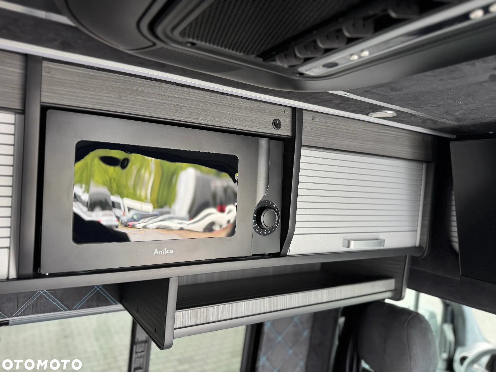 Mercedes-Benz Sprinter - 20