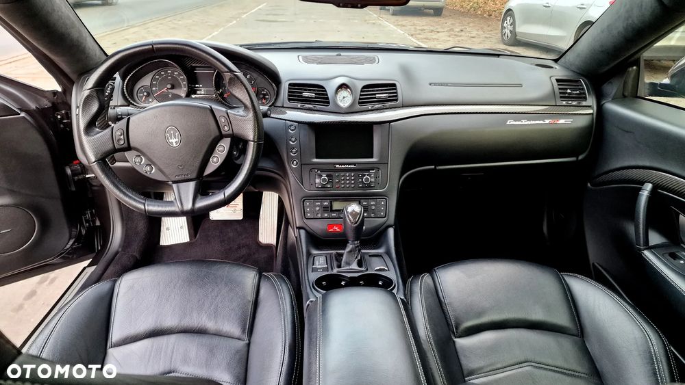 Maserati GranTurismo MC Stradale - 14