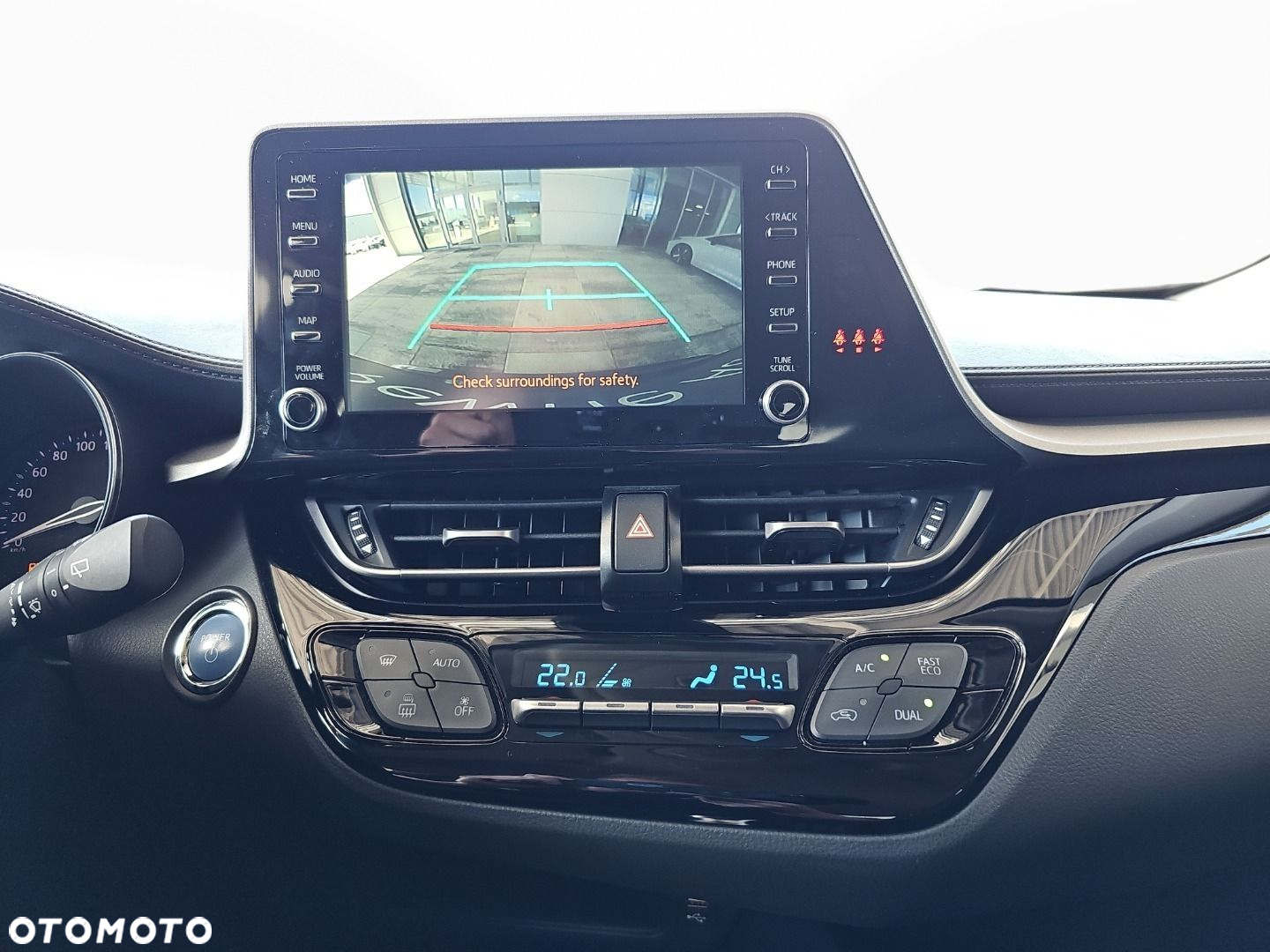 Toyota C-HR - 15