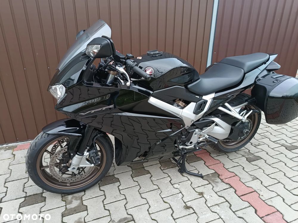 Honda VFR - 20