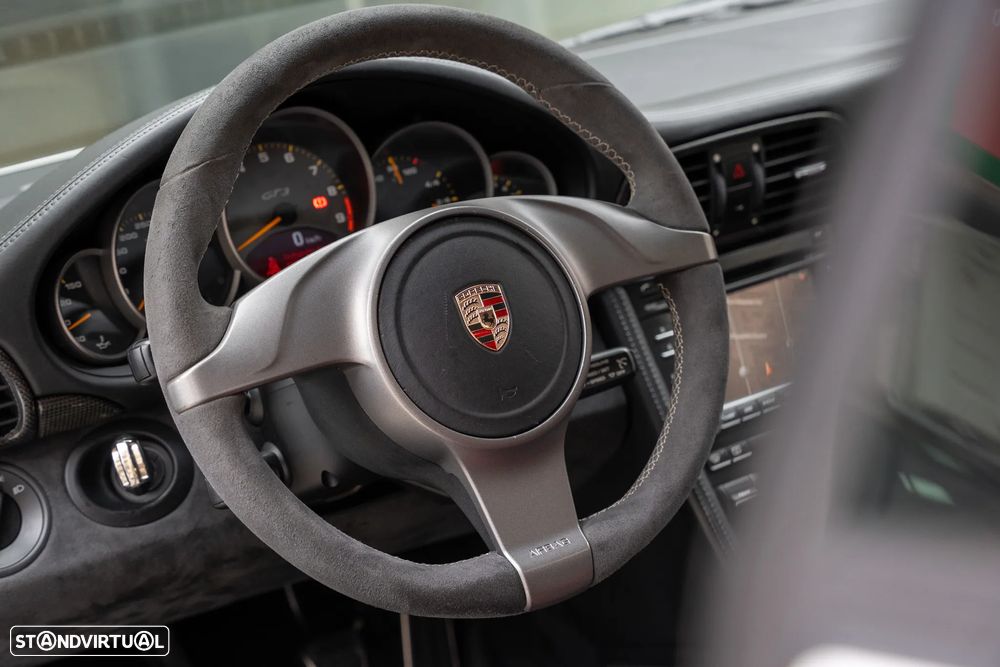 Porsche 911 (997) GT3 RS - 12