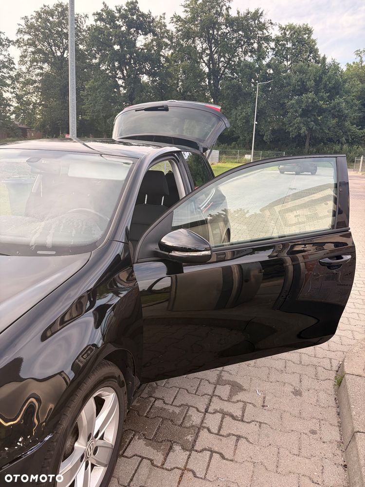 Volkswagen Golf 1.6 TDI Comfortline - 11