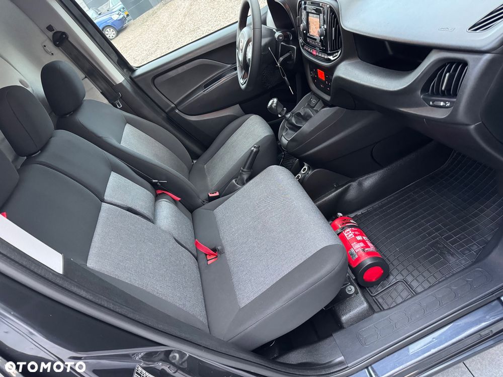 Fiat Doblo - 25