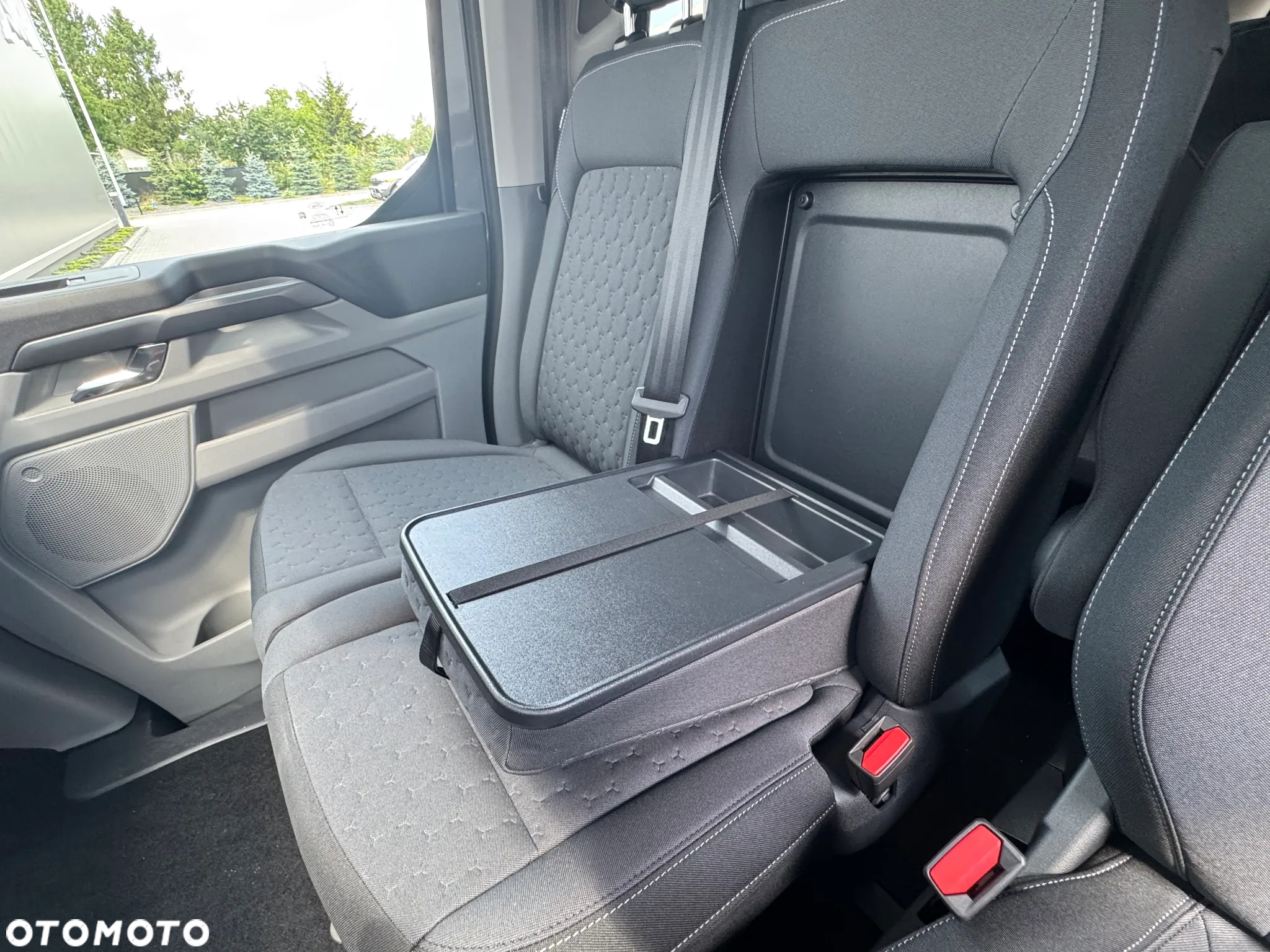 Ford Tourneo Custom 2.0 EcoBlue L2 Titanium SelectShift - 17
