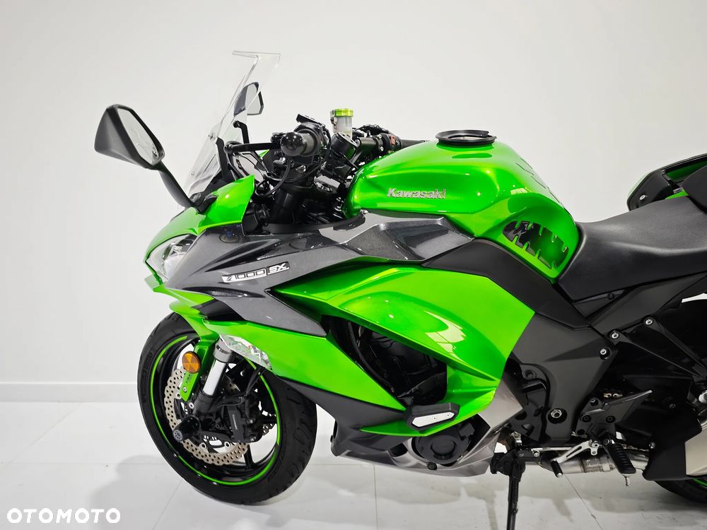 Kawasaki Ninja 1000 SX - 17