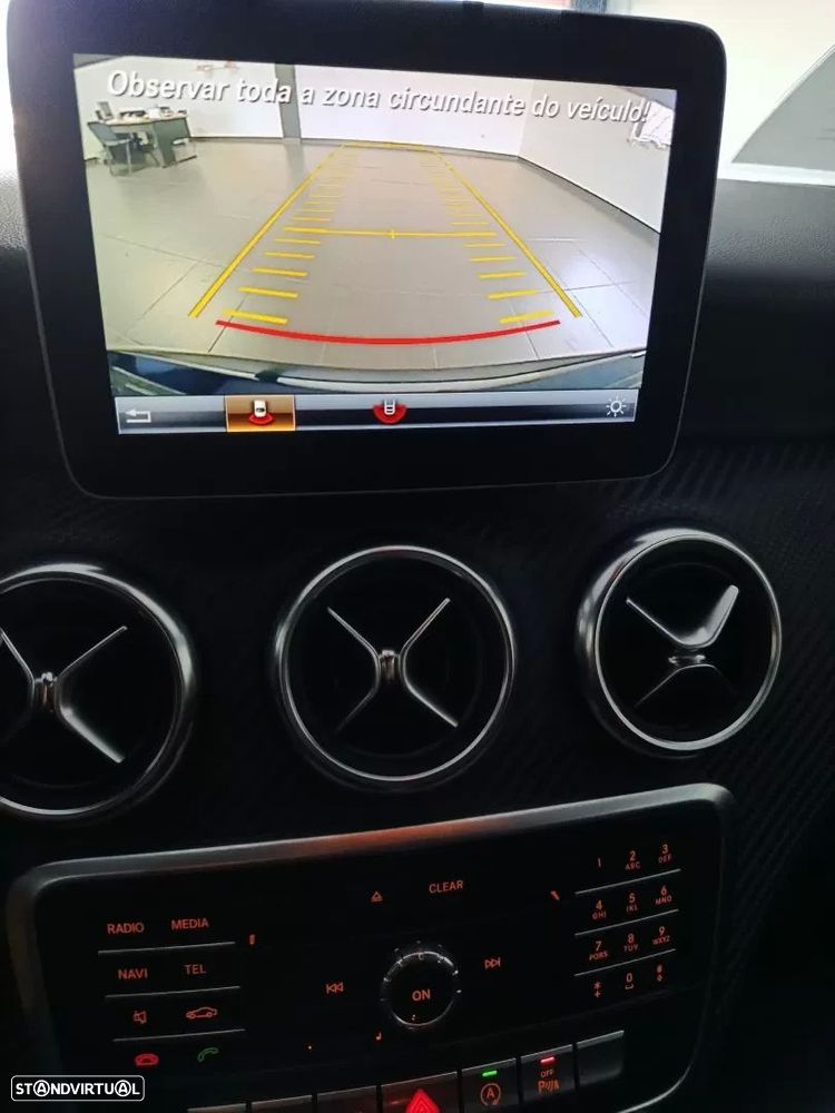 Mercedes-Benz A 180 d AMG Line - 20