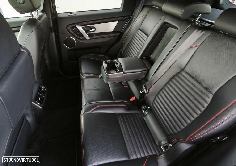 Land Rover Discovery Sport - 37