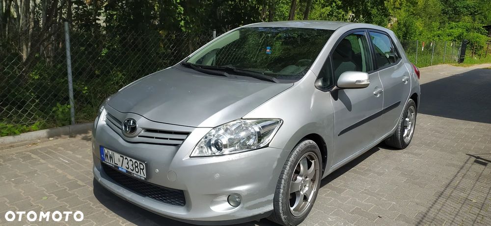 Toyota Auris 1.6 2010 - 1