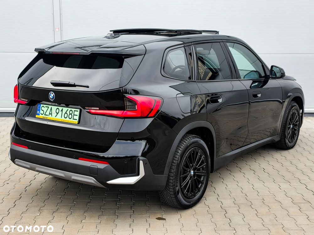 BMW iX1 eDrive20 66.5kWh xLine - 21