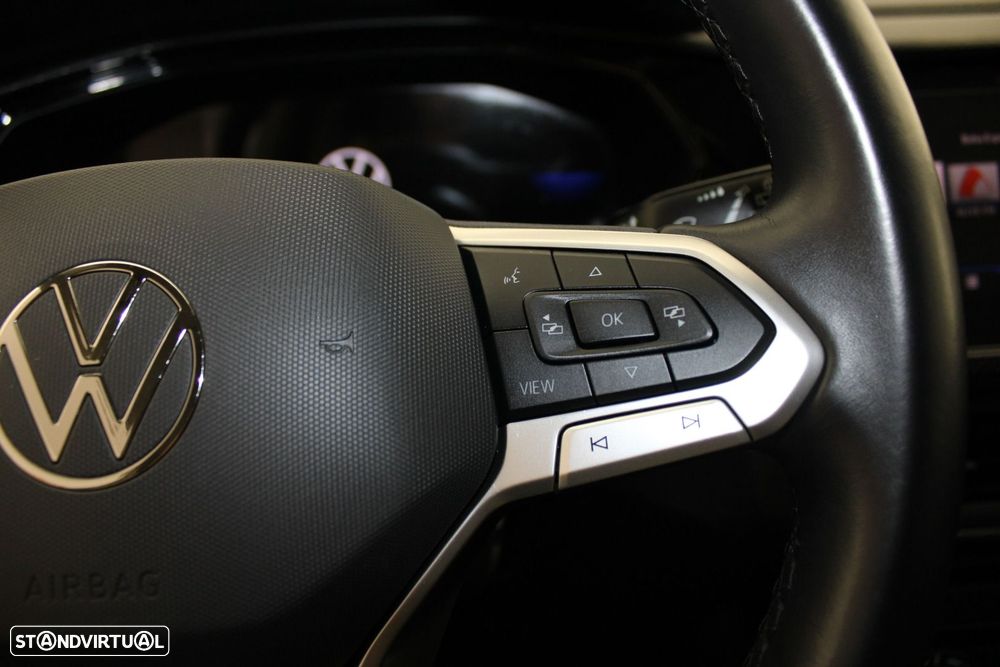 Volkswagen T-Cross 1.0 TSI Life — fotografia 9