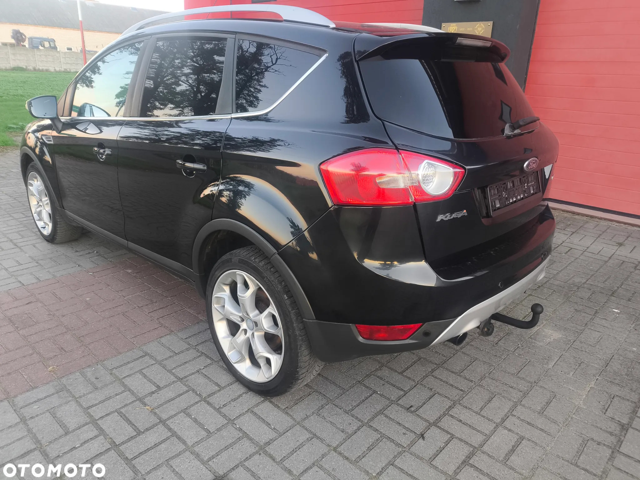 Ford Kuga 2.0 TDCi 4WD Titanium - 4