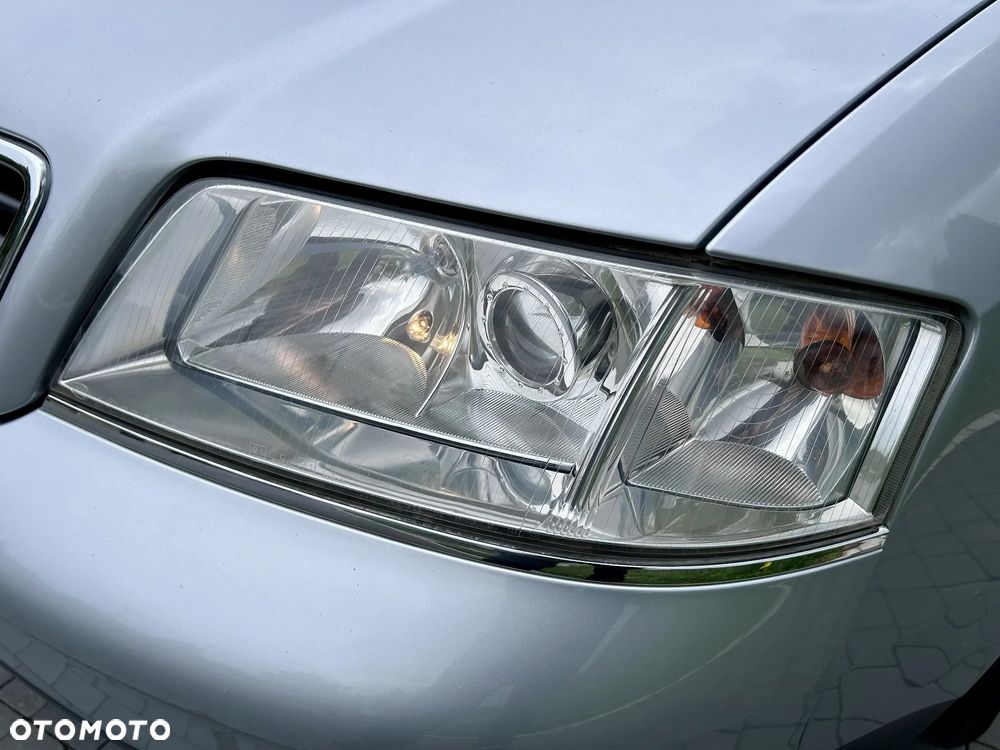 Audi A6 Limousine 2.4 - 11