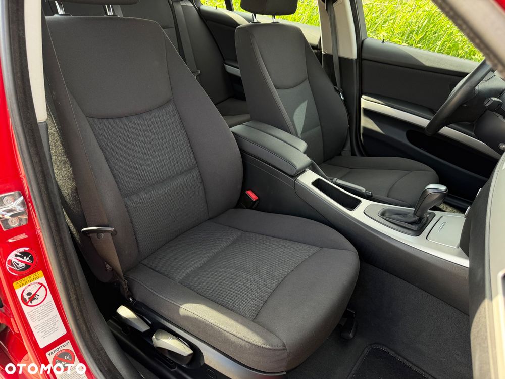 BMW Seria 3 320i Edition Sport - 24