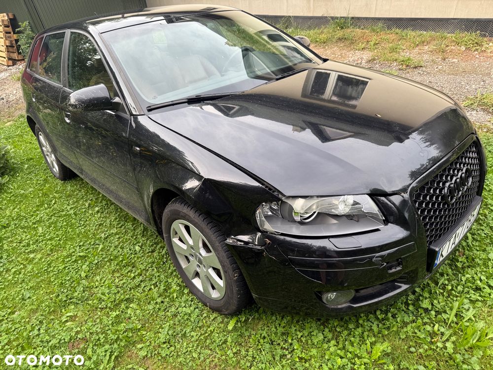 Audi A3 Sportback 2.0 TDI DPF Quattro Ambiente - 1