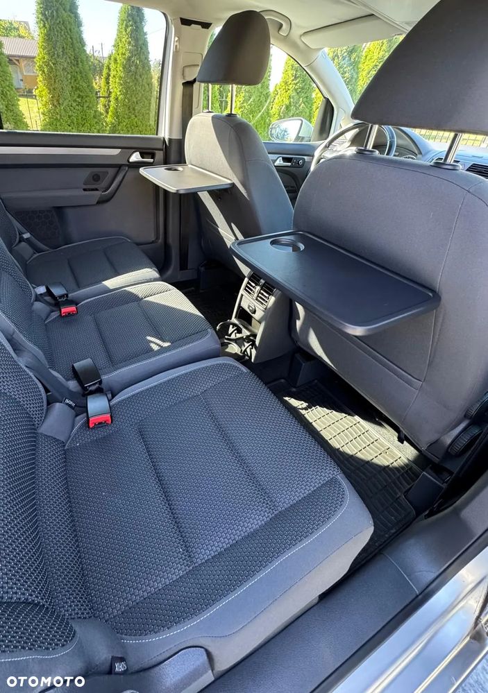 Volkswagen Touran 1.6 TDI DPF BlueMotion Technology Highline - 14