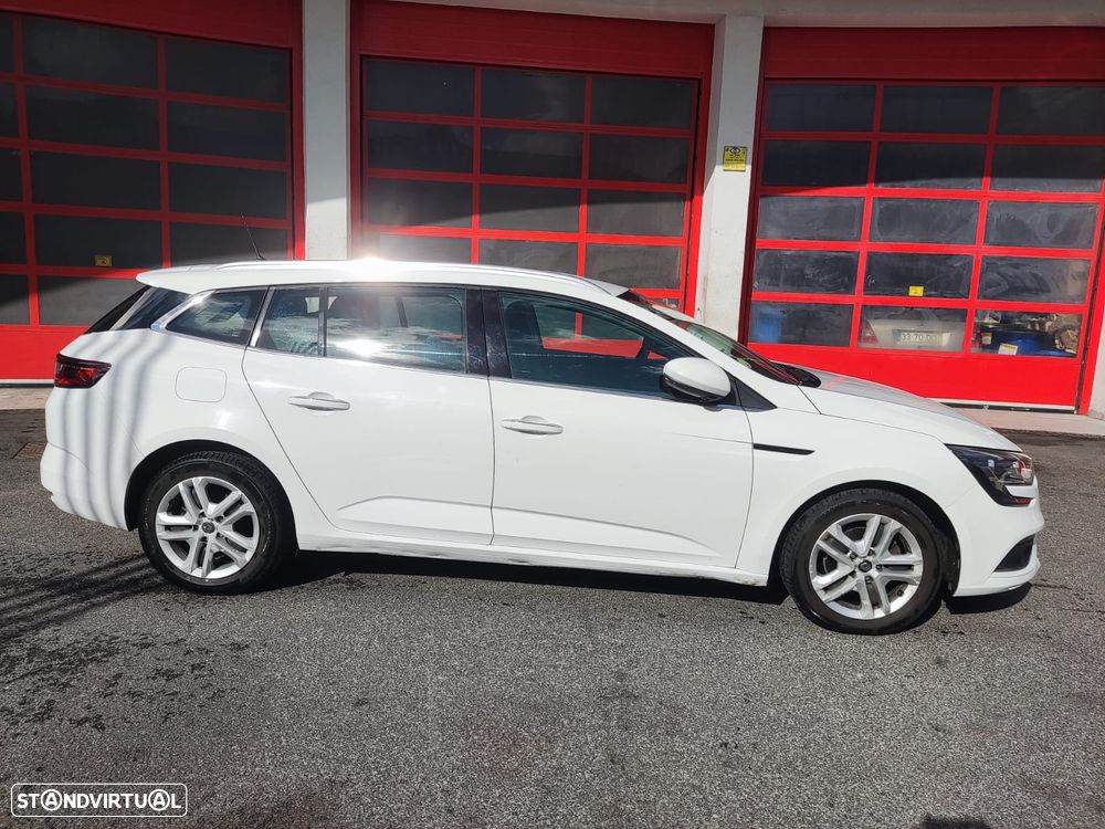 Renault Mégane Sport Tourer BLUE dCi 115 BUSINESS EDITION - 2