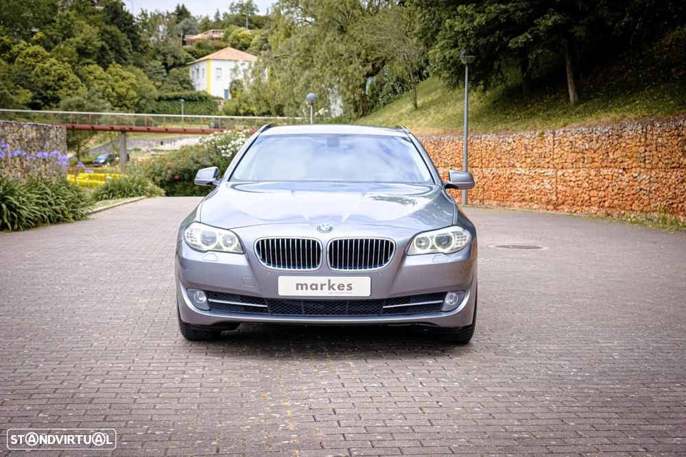 BMW 525 d Line Luxury Auto - 4